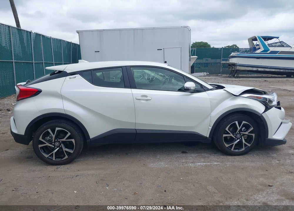 2018 TOYOTA C-HR XLE PREMIUM VIN: JTNKHMBX5J1005477