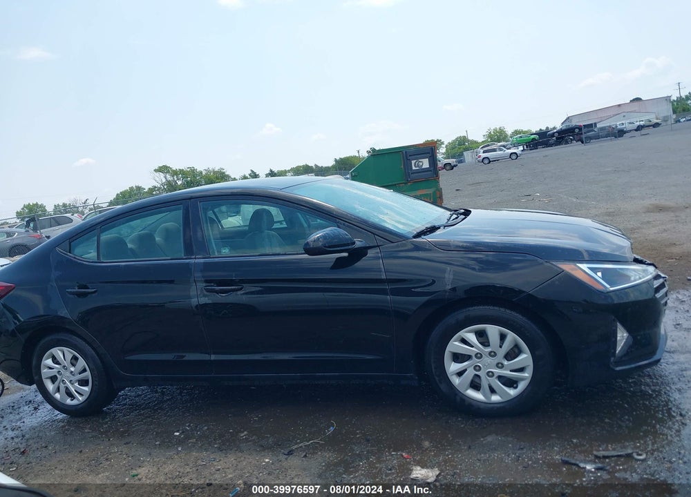 2020 HYUNDAI ELANTRA SE VIN: 5NPD74LF0LH556479