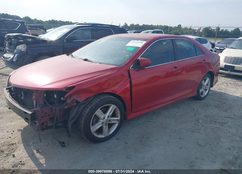 2013 TOYOTA CAMRY SE VIN: 4T1BF1FK1DU712582