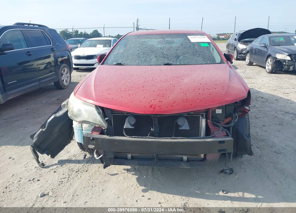 2013 TOYOTA CAMRY SE VIN: 4T1BF1FK1DU712582