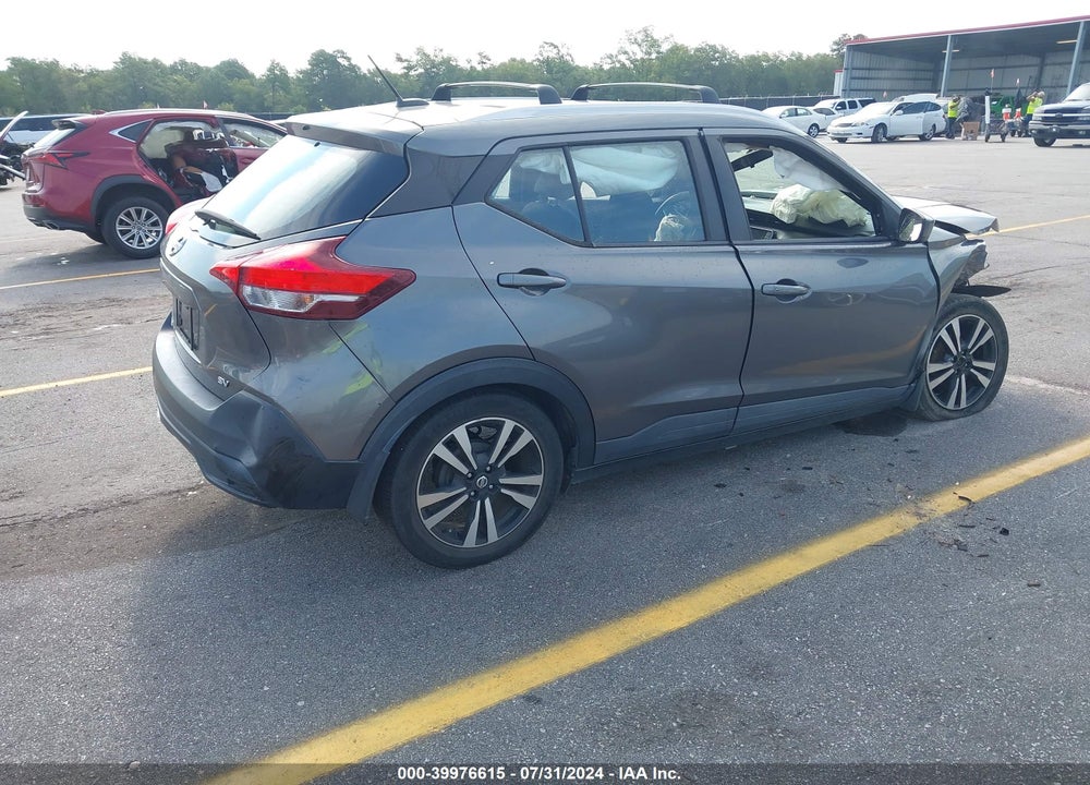 2018 NISSAN KICKS VIN: 3N1CP5CU7JL535421