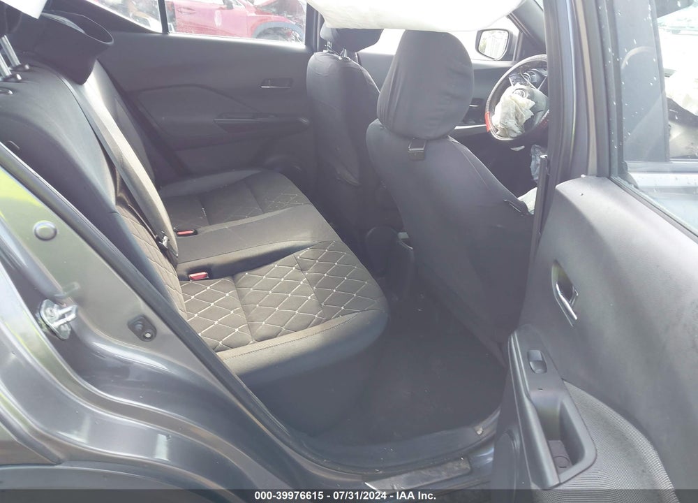 2018 NISSAN KICKS VIN: 3N1CP5CU7JL535421