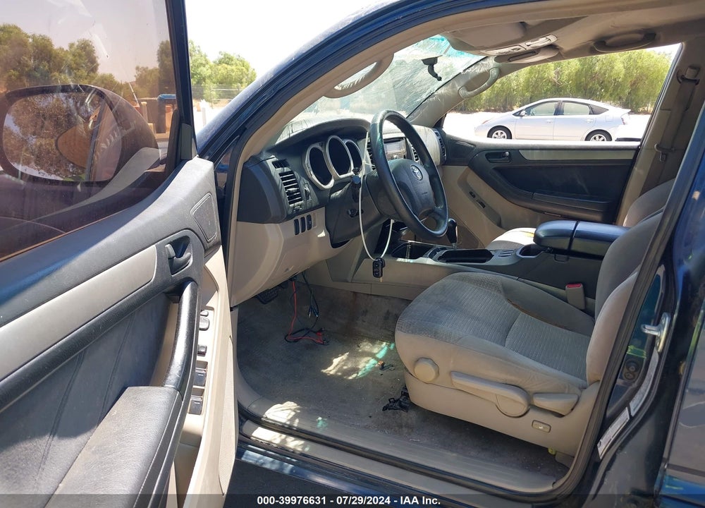 2004 TOYOTA 4RUNNER SR5 V6 VIN: JTEZU14R948011902