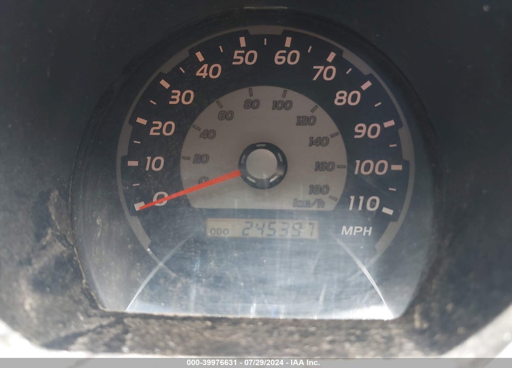 2004 TOYOTA 4RUNNER SR5 V6 VIN: JTEZU14R948011902