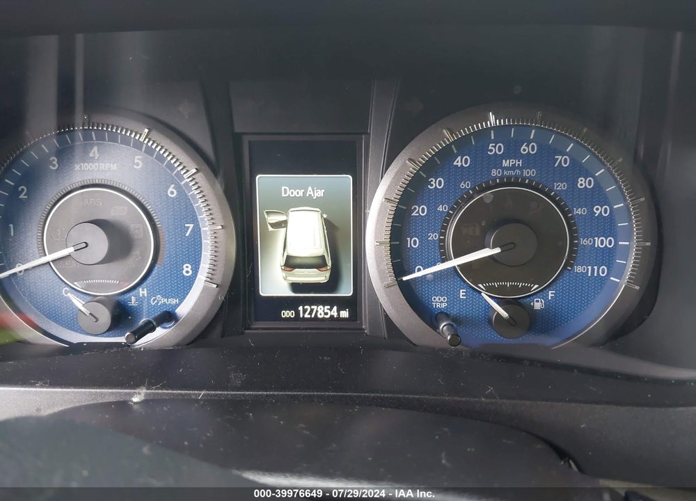 2019 TOYOTA SIENNA LE 8 PASSENGER VIN: 5TDKZ3DC7KS012084