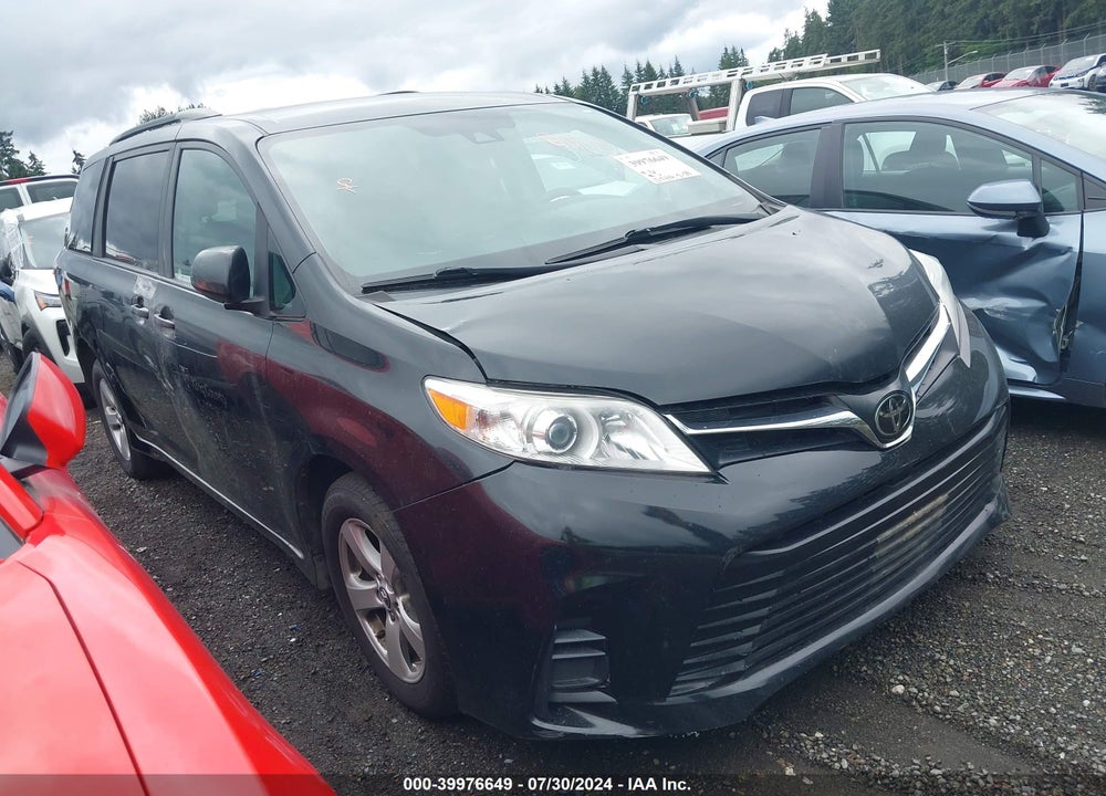 2019 TOYOTA SIENNA LE 8 PASSENGER VIN: 5TDKZ3DC7KS012084