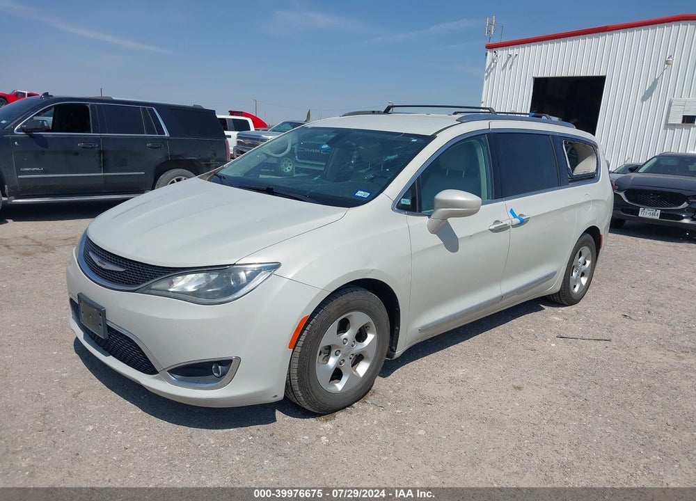 2017 CHRYSLER PACIFICA TOURING L PLUS VIN: 2C4RC1EG4HR650591