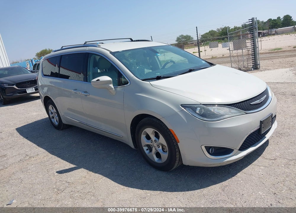 2017 CHRYSLER PACIFICA TOURING L PLUS VIN: 2C4RC1EG4HR650591