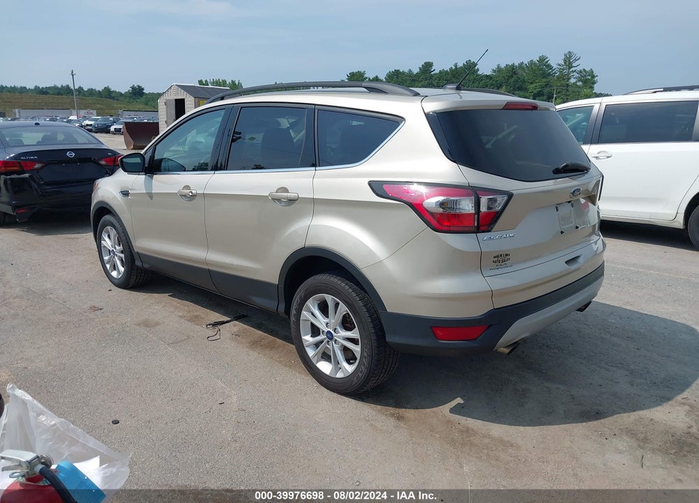 2017 FORD ESCAPE SE VIN: 1FMCU9GD4HUA69272