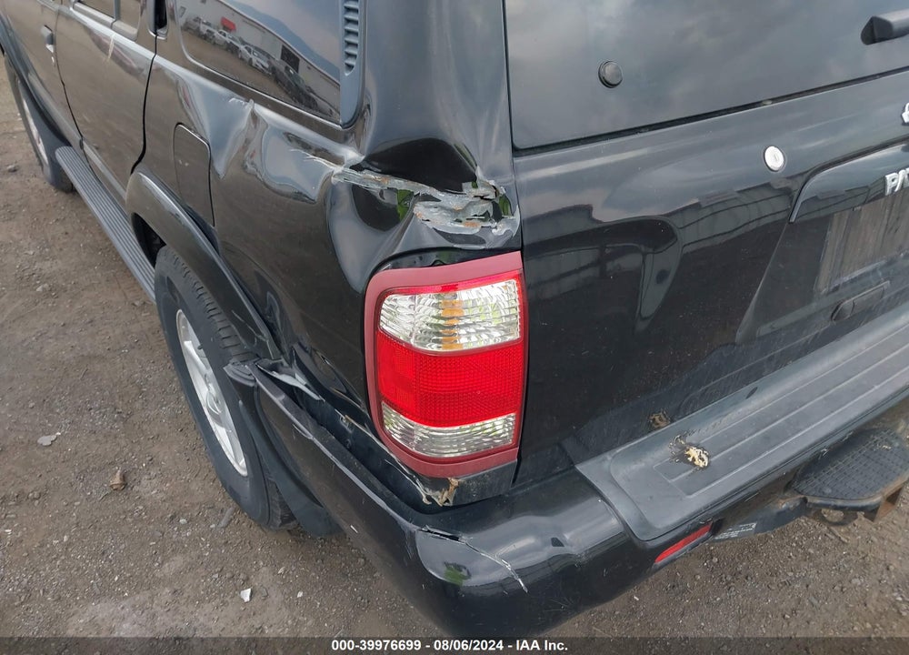 2001 NISSAN PATHFINDER LE VIN: JN8DR07Y71W525661