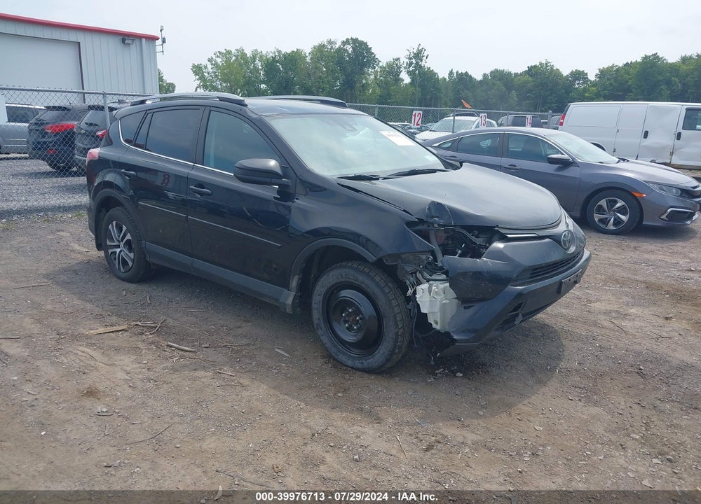 2018 TOYOTA RAV4 LE VIN: 2T3BFREV2JW768558
