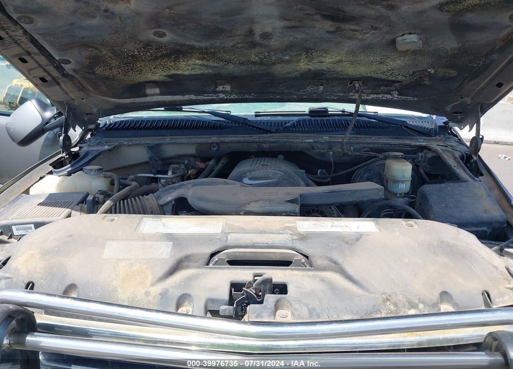 2001 CHEVROLET TAHOE LT VIN: 1GNEK13TX1R192382