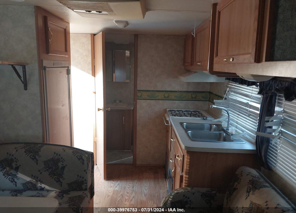 2003 COACHMEN SPIRIT OF AMERICA VIN: 1TC2B217931204616