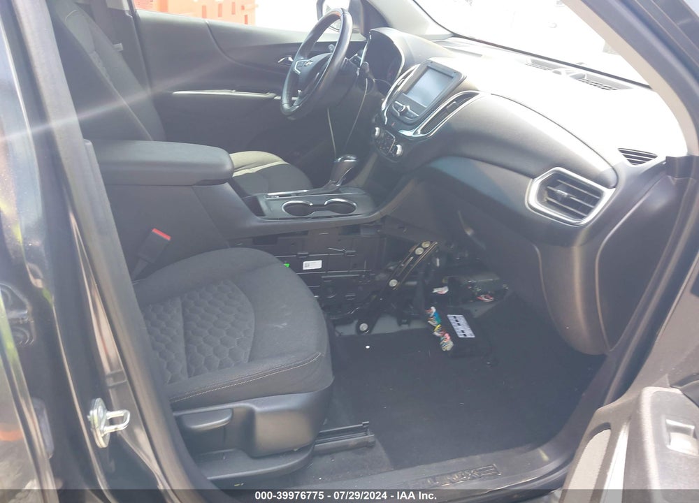 2018 CHEVROLET EQUINOX LT VIN: 2GNAXJEV4J6288325