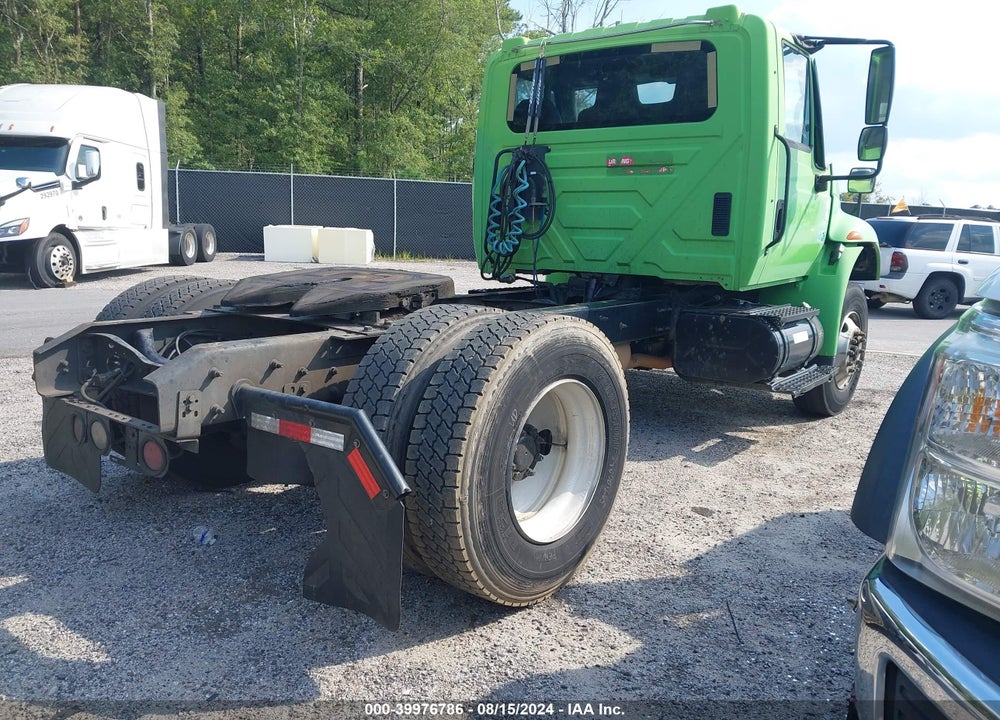 2006 INTERNATIONAL 4000 4400 VIN: 1HSMKAAN46H325585