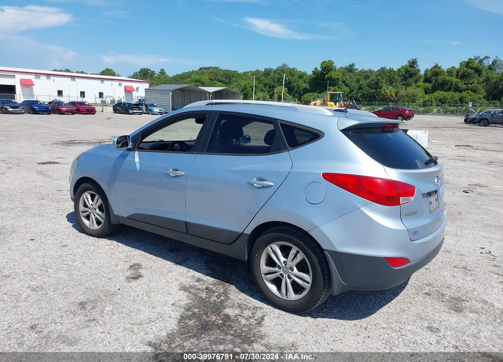 2012 HYUNDAI TUCSON GLS VIN: KM8JUCACXCU493682