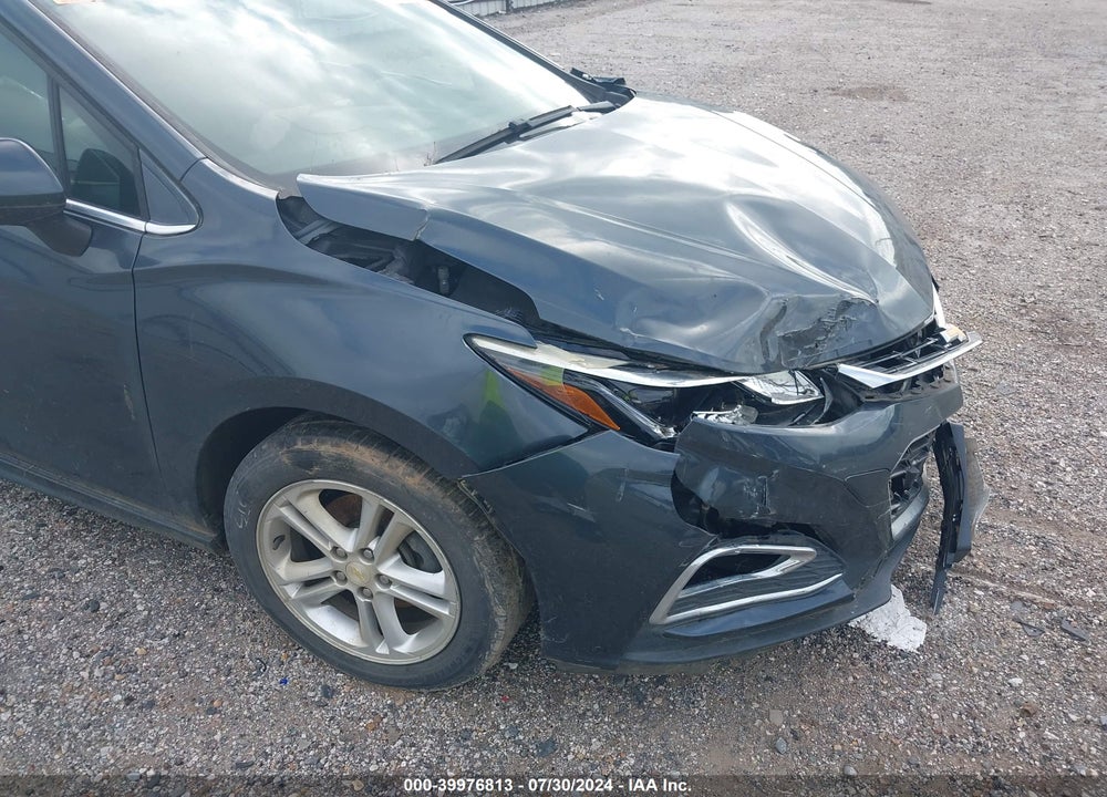 2018 CHEVROLET CRUZE LT AUTO VIN: 1G1BE5SM4J7157281