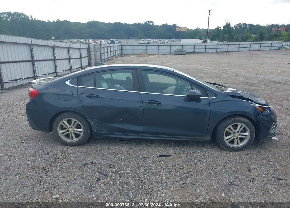 2018 CHEVROLET CRUZE LT AUTO VIN: 1G1BE5SM4J7157281