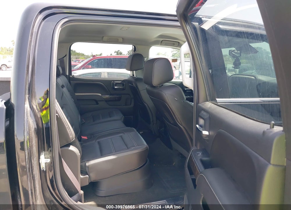 2015 GMC SIERRA 2500HD DENALI VIN: 1GT120E80FF513199