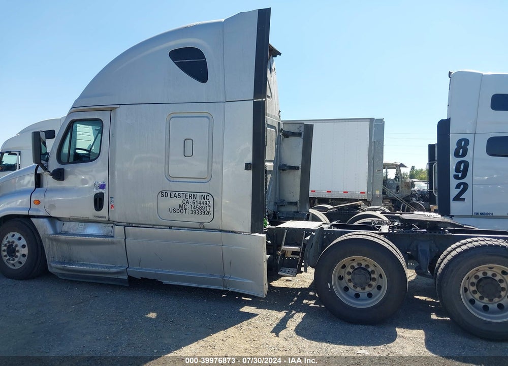 2017 FREIGHTLINER CASCADIA 125 VIN: 3AKJGLDR9HSHU0053