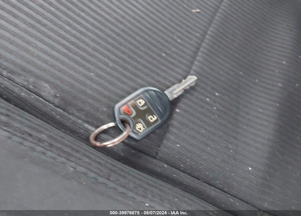 2014 FORD MUSTANG V6 VIN: 1ZVBP8EM2E5220083