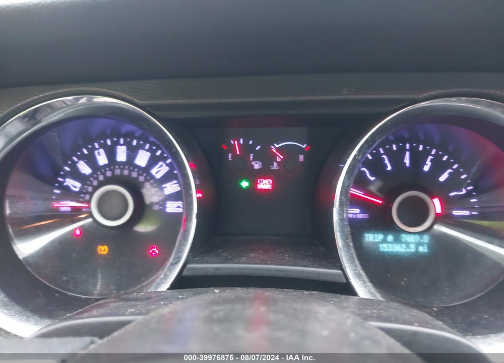 2014 FORD MUSTANG V6 VIN: 1ZVBP8EM2E5220083