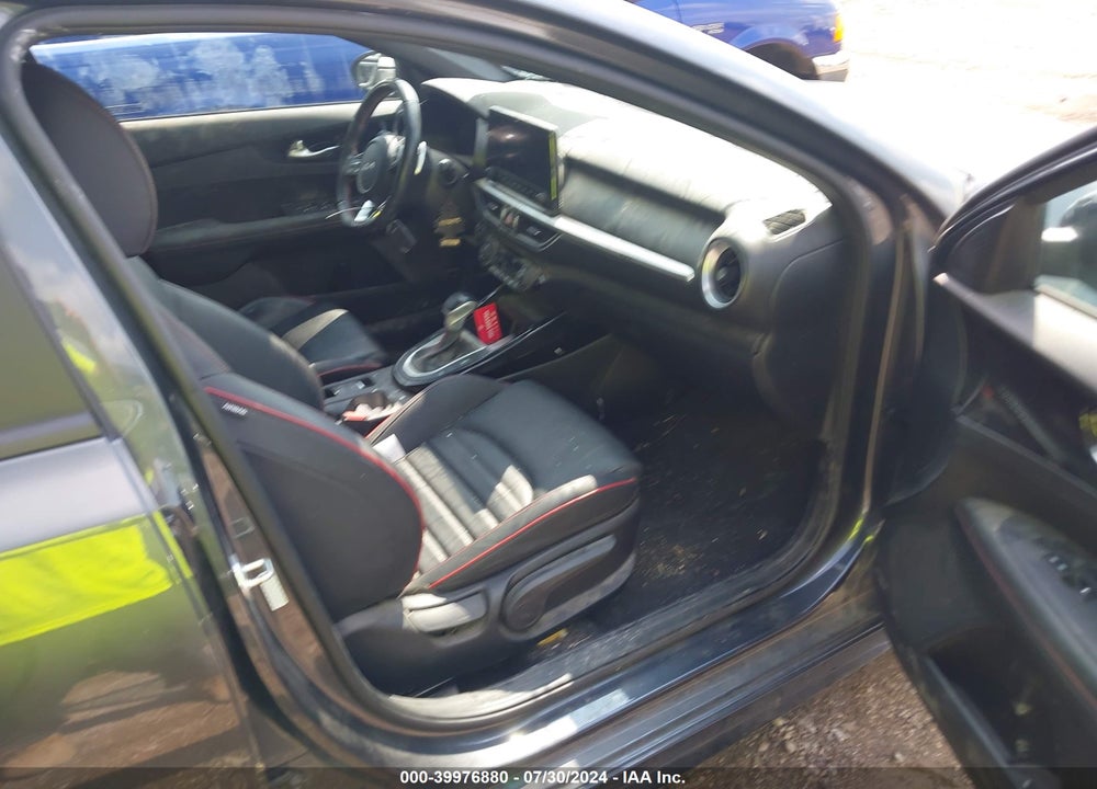 2023 KIA FORTE VIN: 3KPF44AC4PE504082