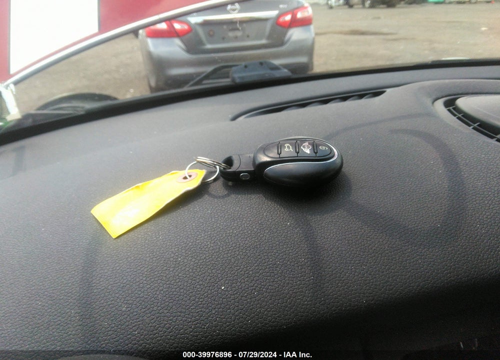 2014 MINI HARDTOP COOPER VIN: WMWXM5C55ET934021