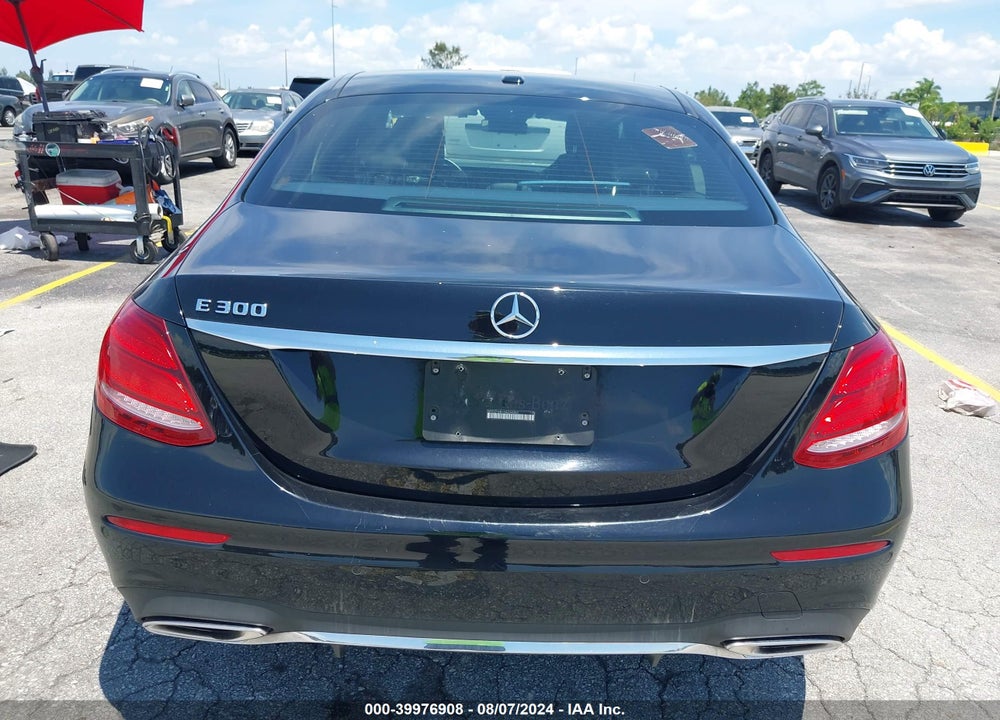 2017 MERCEDES-BENZ E 300 VIN: WDDZF4JB1HA244393