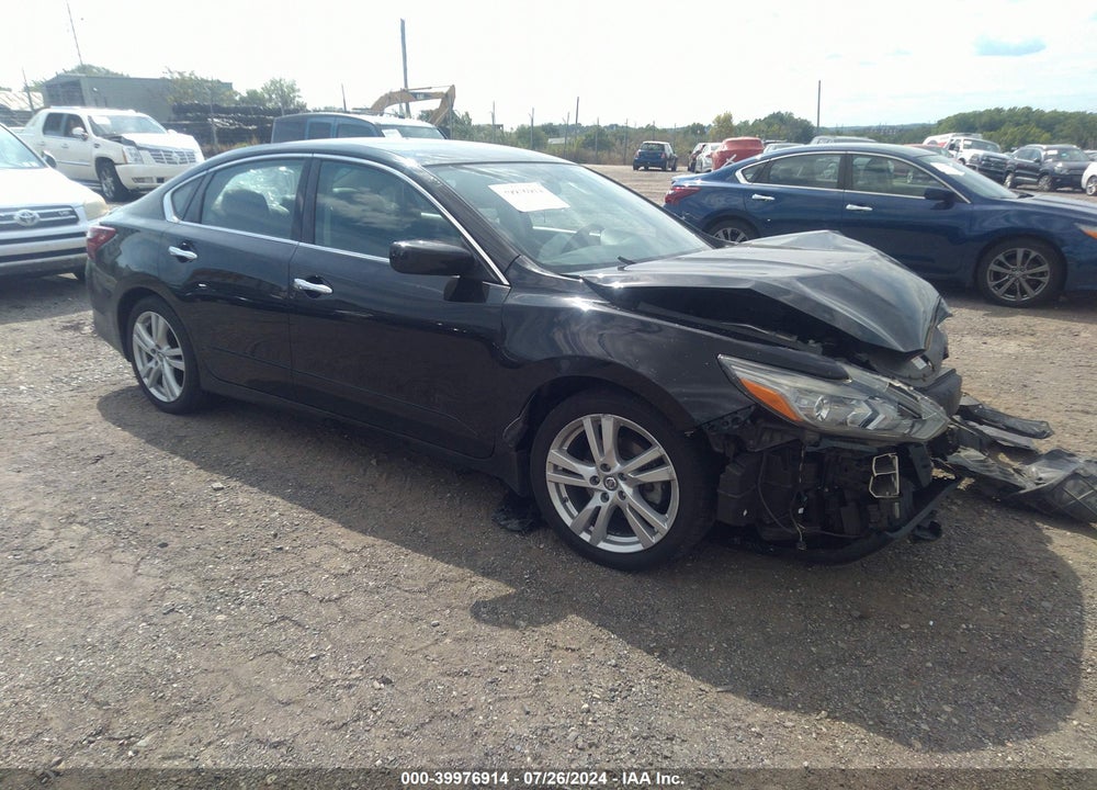 2018 NISSAN ALTIMA 2.5 SR VIN: 1N4AL3AP9JC221692