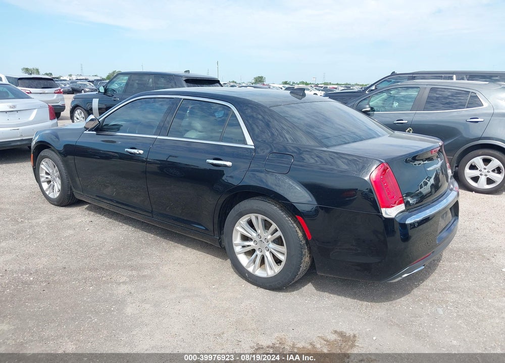 2016 CHRYSLER 300C VIN: 2C3CCAEGXGH147582