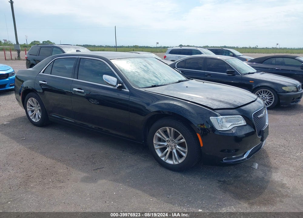 2016 CHRYSLER 300C VIN: 2C3CCAEGXGH147582