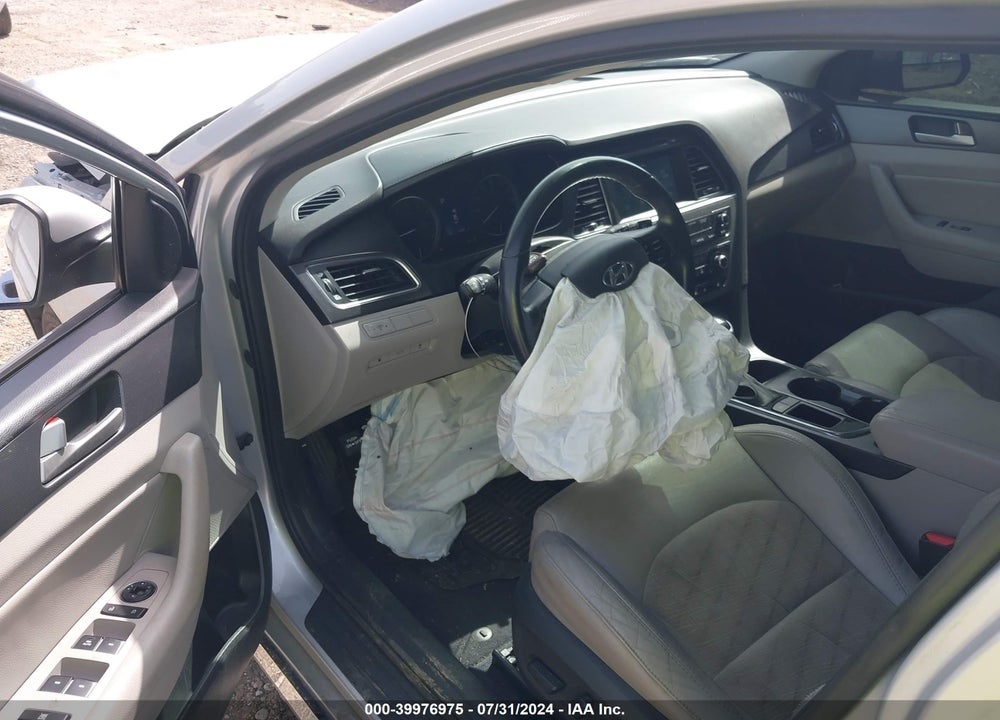 2017 HYUNDAI SONATA SPORT VIN: 5NPE34AF2HH517810