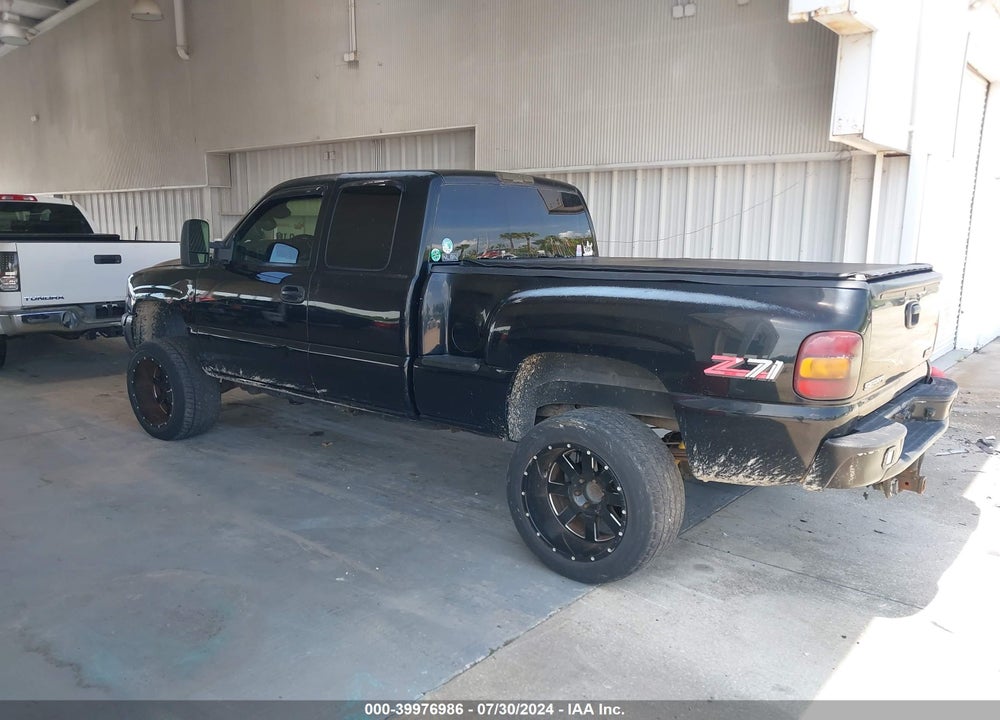 1999 GMC SIERRA 1500 SLE VIN: 1GTEK19T7XZ528398