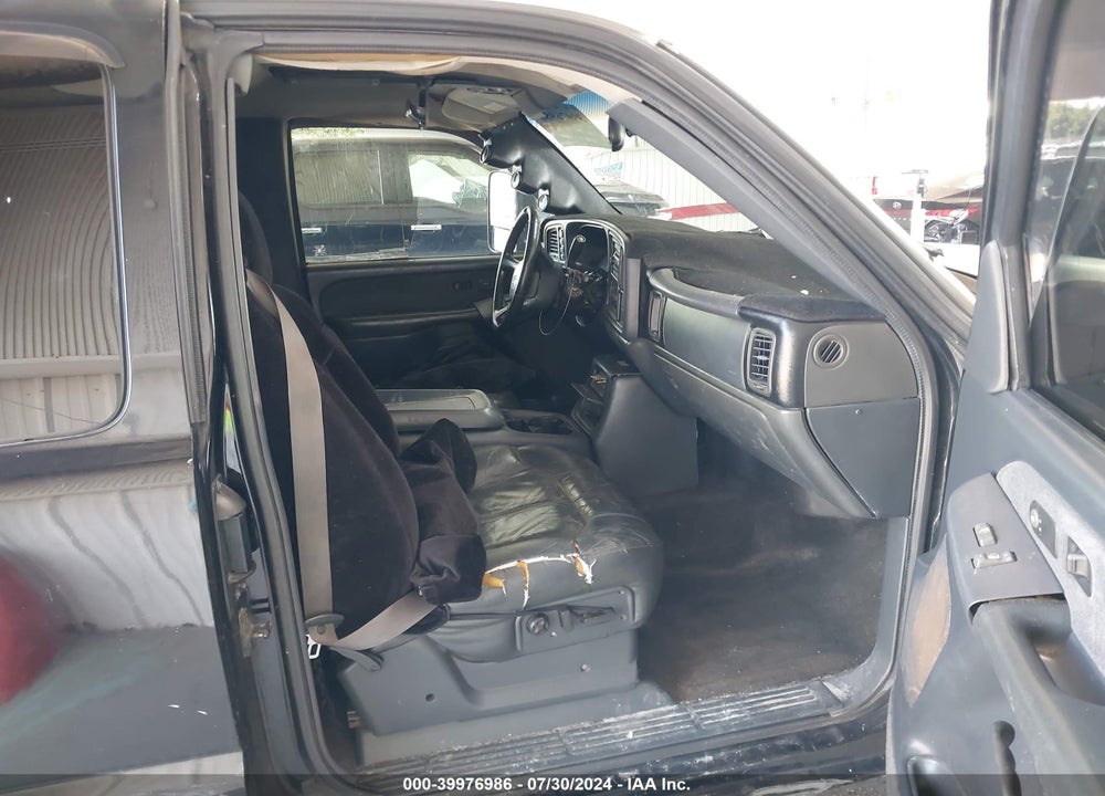 1999 GMC SIERRA 1500 SLE VIN: 1GTEK19T7XZ528398