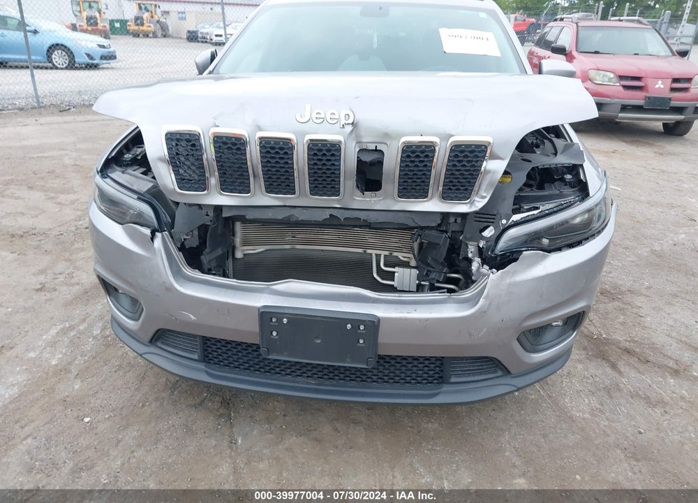 2019 JEEP CHEROKEE LATITUDE FWD VIN: 1C4PJLCB1KD323883