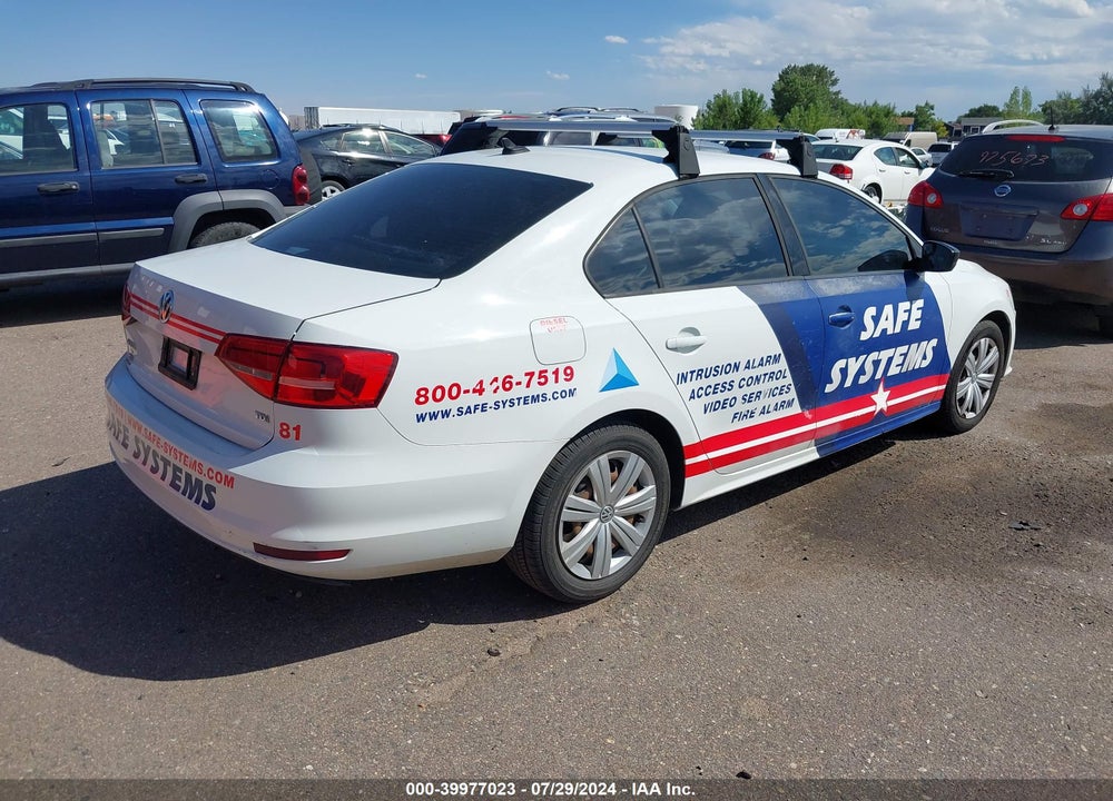 2015 VOLKSWAGEN JETTA 2.0L TDI S VIN: 3VWLA7AJ5FM346669