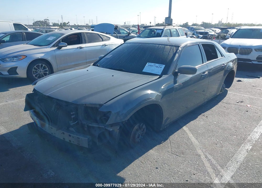 2019 CHRYSLER 300 VIN: 2C3CCABGXKH515174