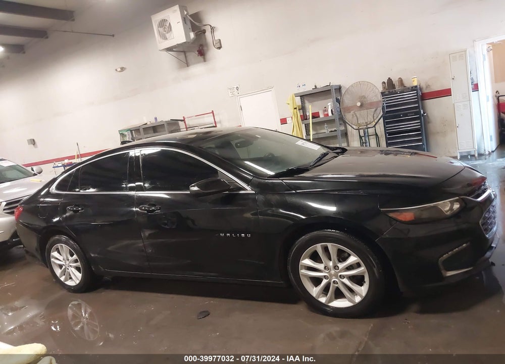 2018 CHEVROLET MALIBU LT VIN: 1G1ZD5ST4JF134422