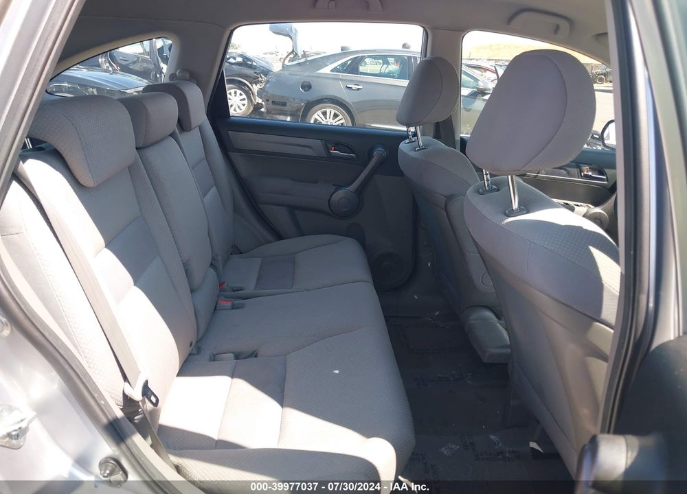 2008 HONDA CR-V LX VIN: JHLRE48348C022952
