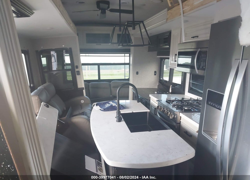 2023 JAYCO PINNACLE VIN: 1UJCF0BV2P1RL0121