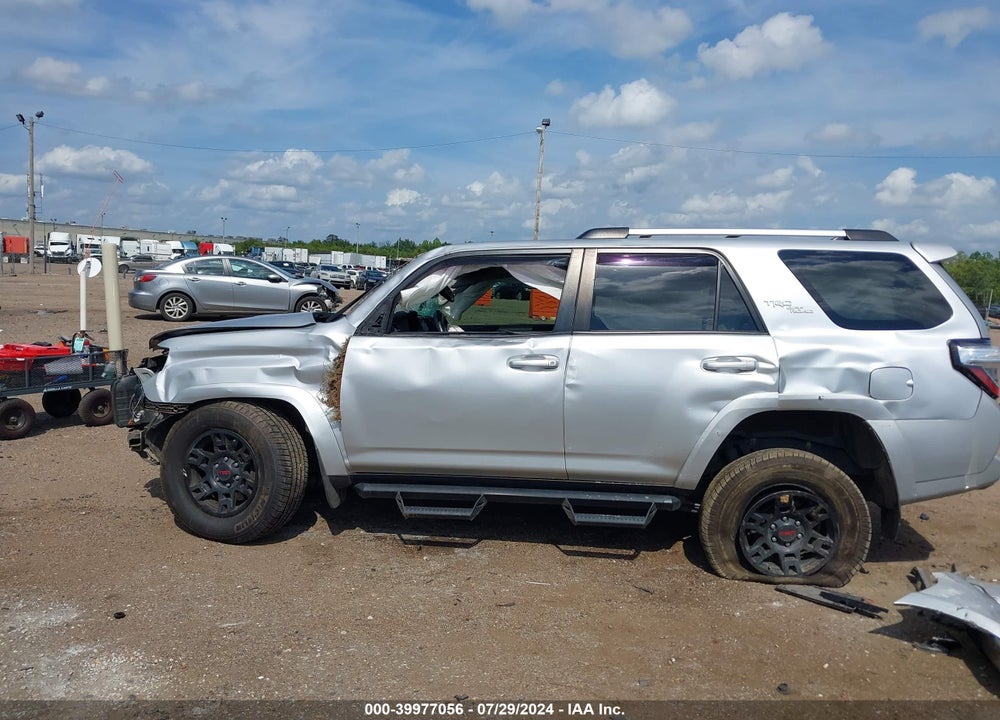 2018 TOYOTA 4RUNNER TRD OFF ROAD PREMIUM VIN: JTEBU5JR1J5529058
