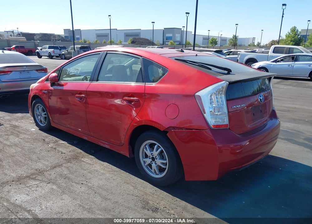 2011 TOYOTA PRIUS TWO VIN: JTDKN3DU6B1421887