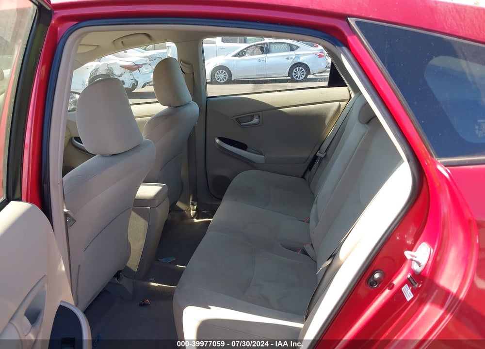 2011 TOYOTA PRIUS TWO VIN: JTDKN3DU6B1421887