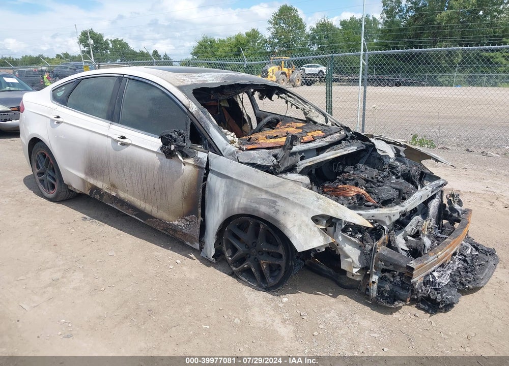 2013 FORD FUSION SE VIN: 3FA6P0HR0DR174252