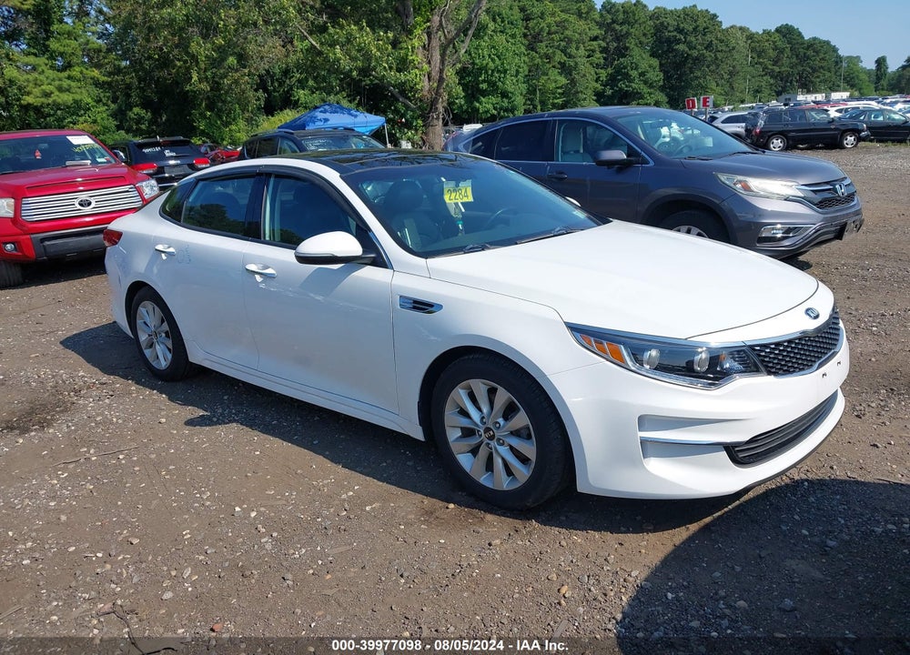2016 KIA OPTIMA EX VIN: 5XXGU4L36GG090375