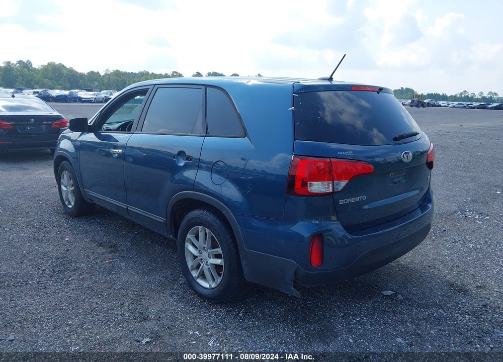 2014 KIA SORENTO LX VIN: 5XYKT3A66EG549823