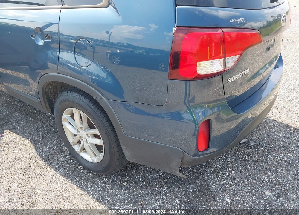 2014 KIA SORENTO LX VIN: 5XYKT3A66EG549823