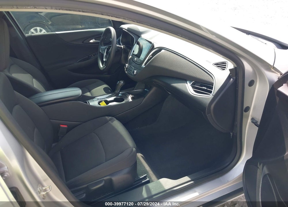 2019 CHEVROLET MALIBU LT VIN: 1G1ZD5ST3KF137412