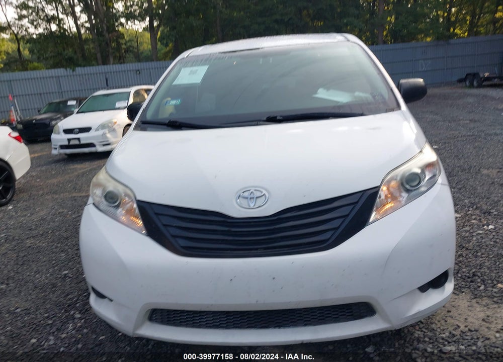 2015 TOYOTA SIENNA L 7 PASSENGER VIN: 5TDZK3DCXFS614096